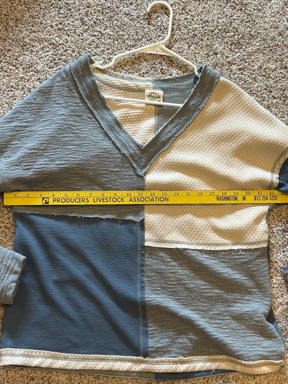 New in Blue & Cream Colorblock Top - Picture 7 of 8